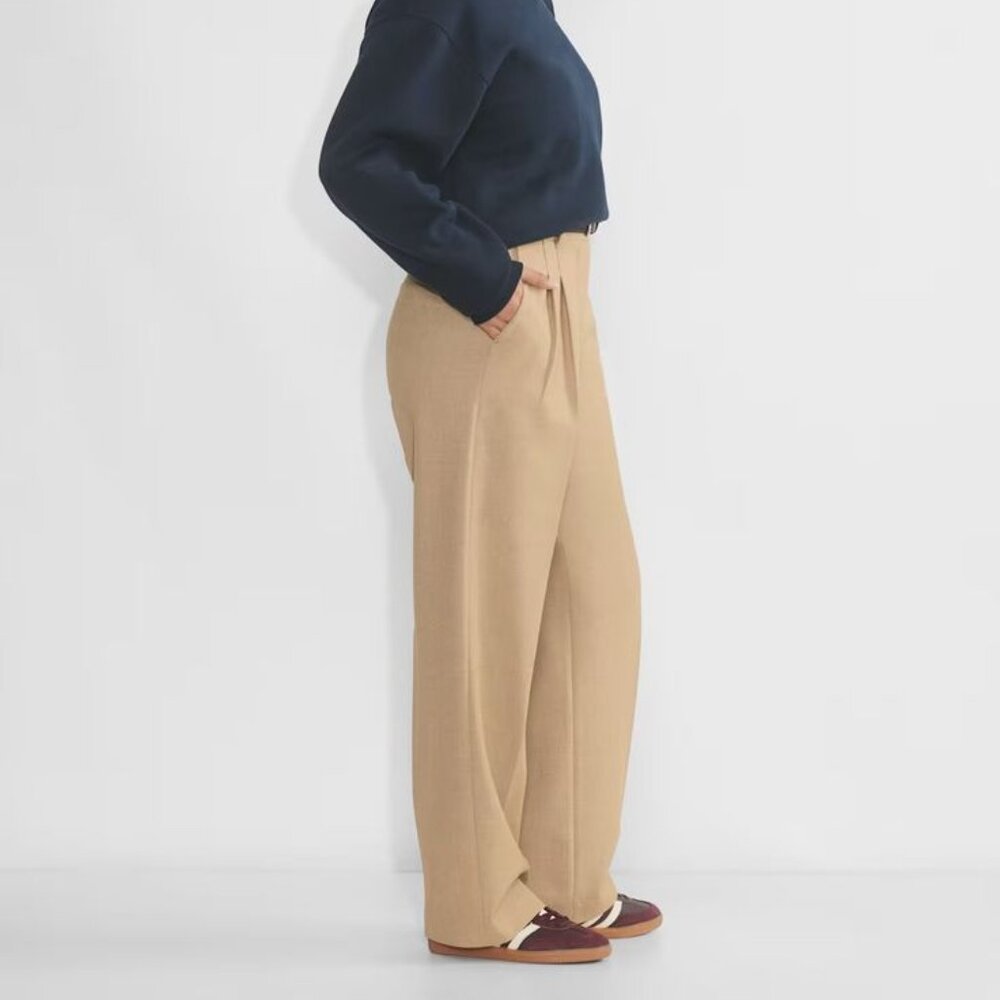 Aritzia The Effortless Pant Curve Fit Size 14 Heather Gold Camel NWT